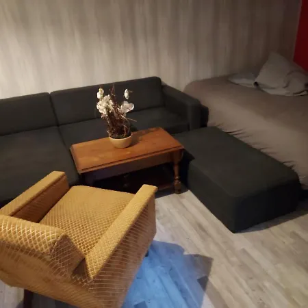 Apartment Detente